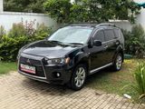 Mitsubishi Outlander 2011
