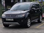 Mitsubishi Outlander 2012