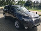 Mitsubishi Outlander 2013