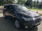 Mitsubishi Outlander 2013