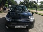 Mitsubishi Outlander 2013