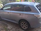 Mitsubishi Outlander 2013