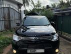 Mitsubishi Outlander 2013