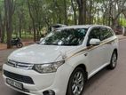 Mitsubishi Outlander 2013