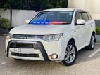 Mitsubishi Outlander 2013
