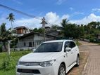 Mitsubishi Outlander 2013