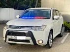 Mitsubishi Outlander 2013