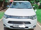 Mitsubishi Outlander 2014