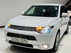 Mitsubishi Outlander 2014