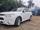 Mitsubishi Outlander 2014