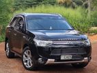 Mitsubishi Outlander 2014