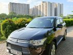Mitsubishi Outlander 2014