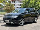 Mitsubishi Outlander 2014