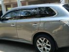 Mitsubishi Outlander 2014