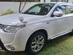 Mitsubishi Outlander 2014
