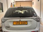 Mitsubishi Outlander 2014