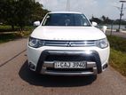 Mitsubishi Outlander 2015