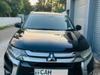 Mitsubishi Outlander 2015