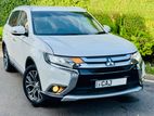 Mitsubishi Outlander 2015