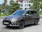 Mitsubishi Outlander 2015