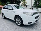 Mitsubishi Outlander 2015