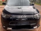 Mitsubishi Outlander 2015