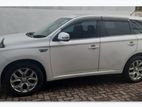 Mitsubishi Outlander 2015