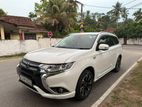 Mitsubishi Outlander 2015
