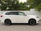 Mitsubishi Outlander 2015