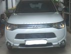 Mitsubishi Outlander 2015