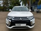 Mitsubishi Outlander PHEV 2015