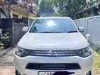 Mitsubishi Outlander 2016