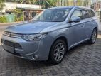 Mitsubishi Outlander - for Rent