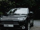 Mitsubishi Outlander G Navi 2014