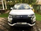 Mitsubishi Outlander G Navi Premium 2015