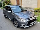 Mitsubishi Outlander G Petrol 2015