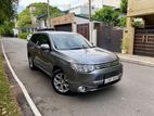Mitsubishi Outlander Navi Premium 2014