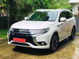 Mitsubishi Outlander Navi Premium 2015