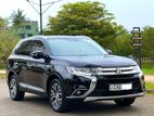 Mitsubishi Outlander PETROL 2015