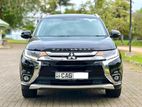 Mitsubishi Outlander PETROL 2015