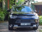 Mitsubishi Outlander PHEV 2014