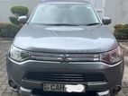 Mitsubishi Outlander 2015