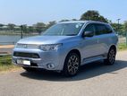 Mitsubishi Outlander PHEV FULL OPTION 2013