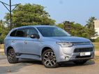 Mitsubishi Outlander PHEV FULL OPTION 2013