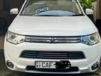 Mitsubishi Outlander PHEV G Navi 2014