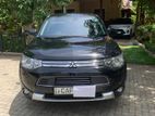 Mitsubishi Outlander PHEV G Navi 2015