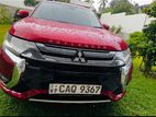 Mitsubishi Outlander PHEV G NAVI 2015