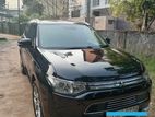 Mitsubishi Outlander PHEV Premium 2014