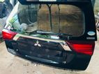 Mitsubishi Outlander PHEV Tail Door