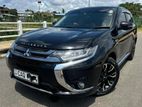 Mitsubishi Outlander PHV sunroof electric 2016
